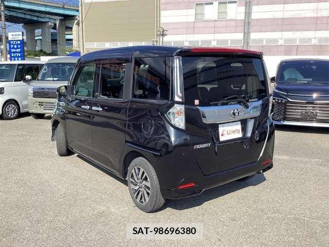 Toyota ROOMY 2021-08 8368378-10
