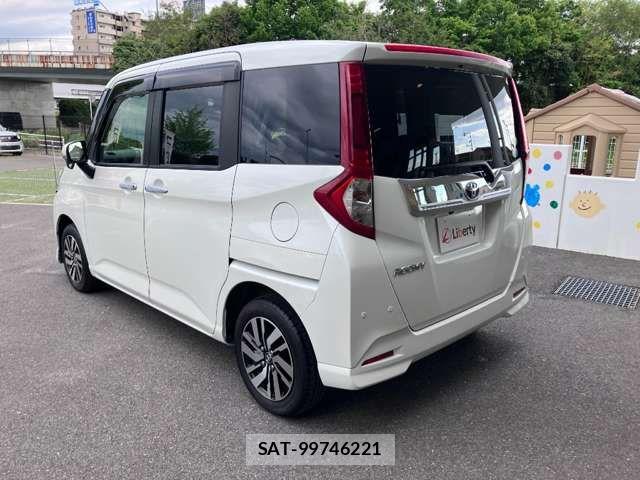 Toyota ROOMY 2019-09 8368388-10