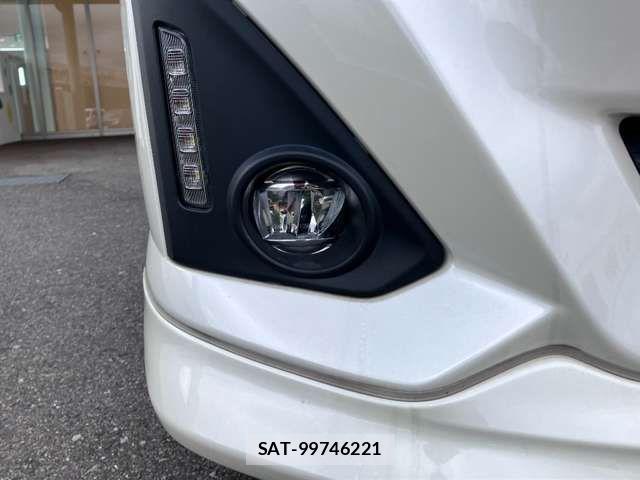 Toyota ROOMY 2019-09 8368388-15