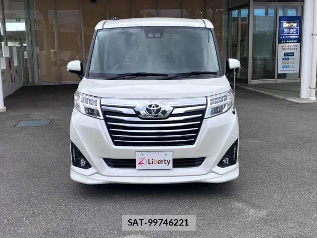 Toyota ROOMY 2019-09 8368388-5