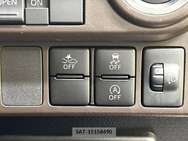 Toyota ROOMY 2021-06 8368387-5