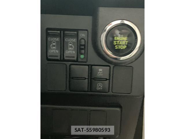Toyota ROOMY 2017-10 8368405-17