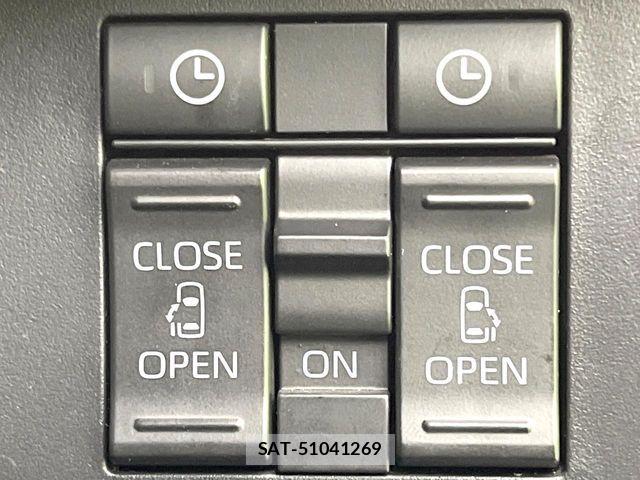Toyota ROOMY 2021-06 8368372-5
