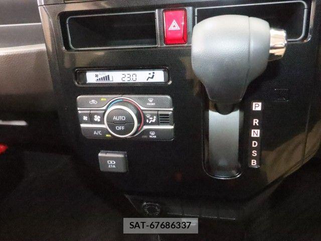 Toyota ROOMY 2021-08 8368384-18