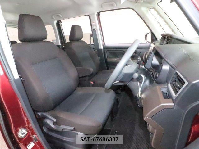 Toyota ROOMY 2021-08 8368384-3