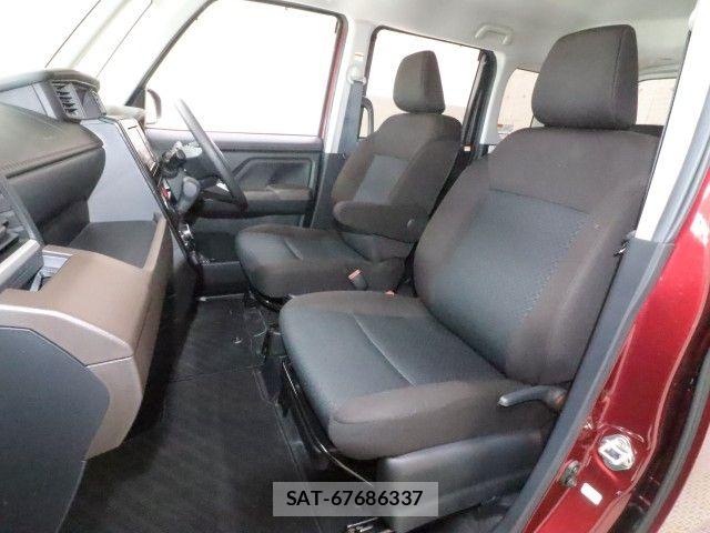 Toyota ROOMY 2021-08 8368384-5