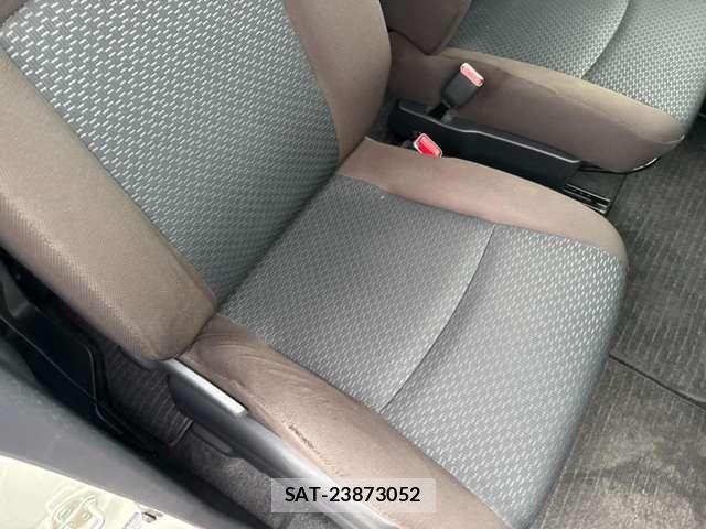 Toyota ROOMY 2021-03 8368391-13