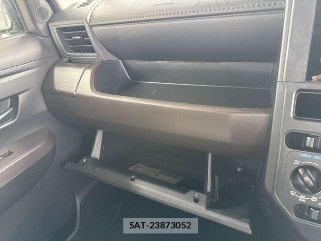Toyota ROOMY 2021-03 8368391-27