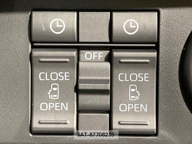Toyota ROOMY 2025-04 8368368-5
