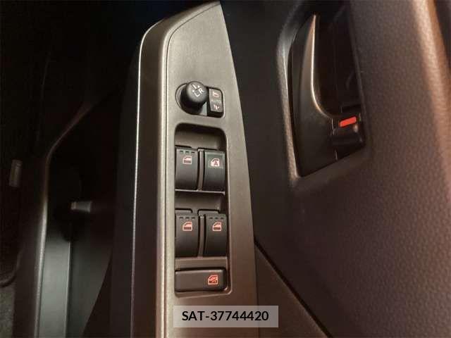 Toyota ROOMY 2017-12 8368395-8