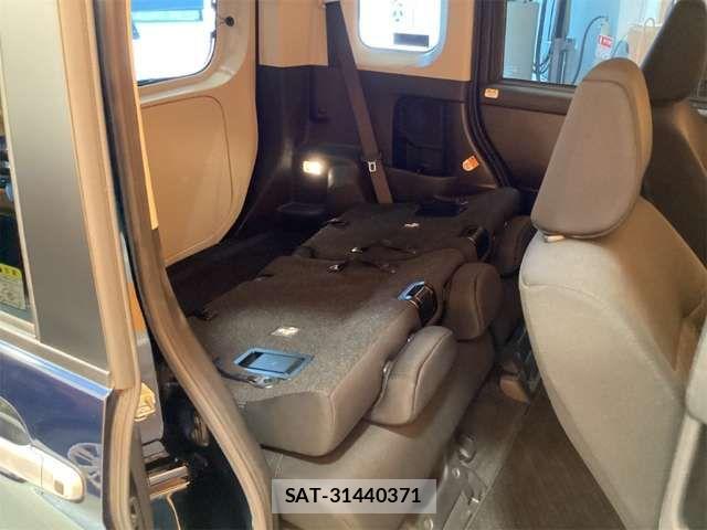 Toyota ROOMY 2017-09 8368399-17