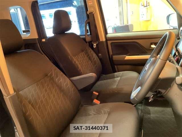 Toyota ROOMY 2017-09 8368399-18