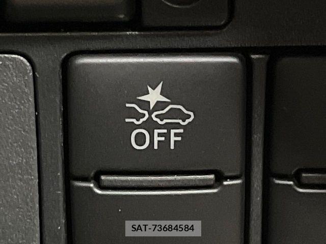 Toyota ROOMY 2017-11 8368394-6