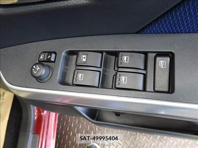 Toyota ROOMY 2019-01 8368396-16