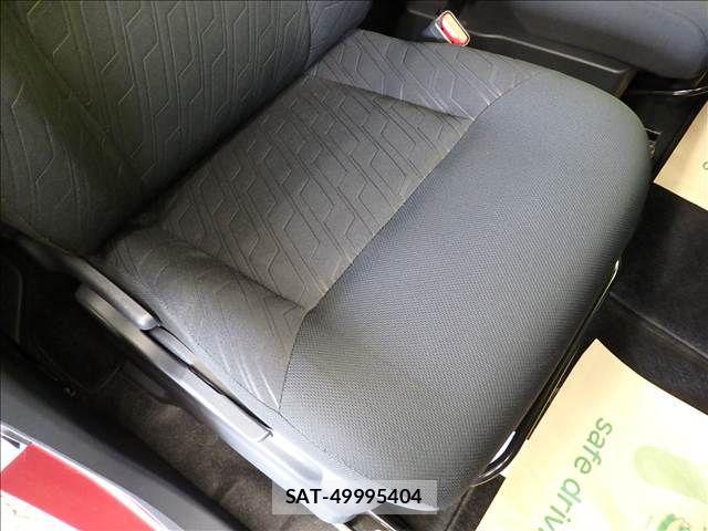 Toyota ROOMY 2019-01 8368396-20