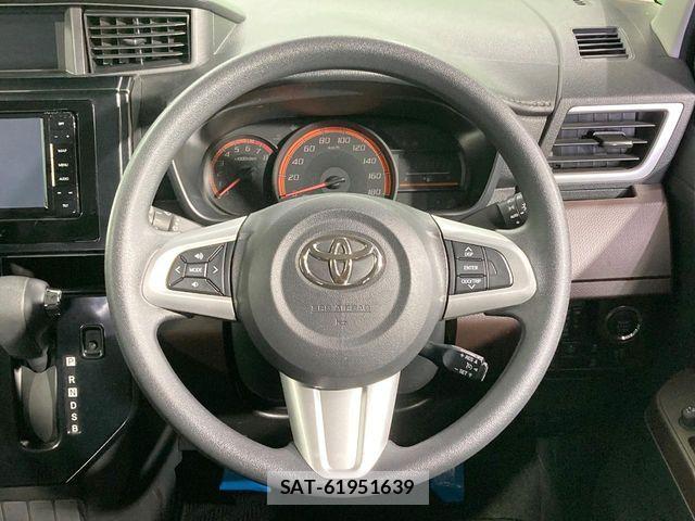 Toyota ROOMY 2017-11 8368403-10