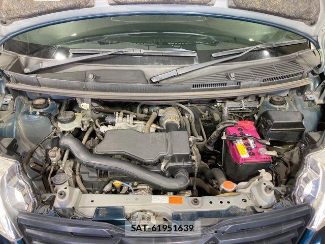 Toyota ROOMY 2017-11 8368403-17