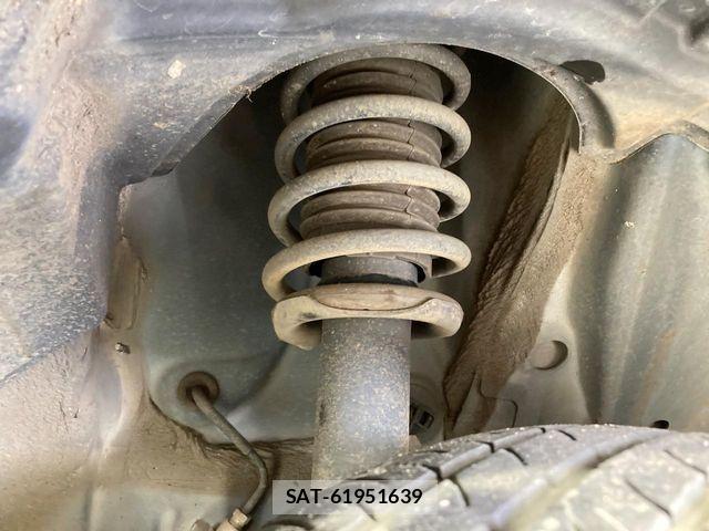 Toyota ROOMY 2017-11 8368403-19