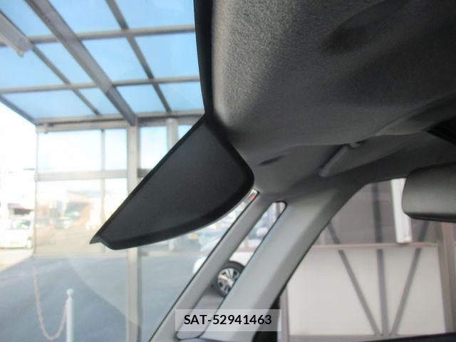 Toyota ROOMY 2018-08 8368402-20