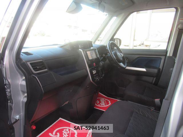 Toyota ROOMY 2018-08 8368402-5