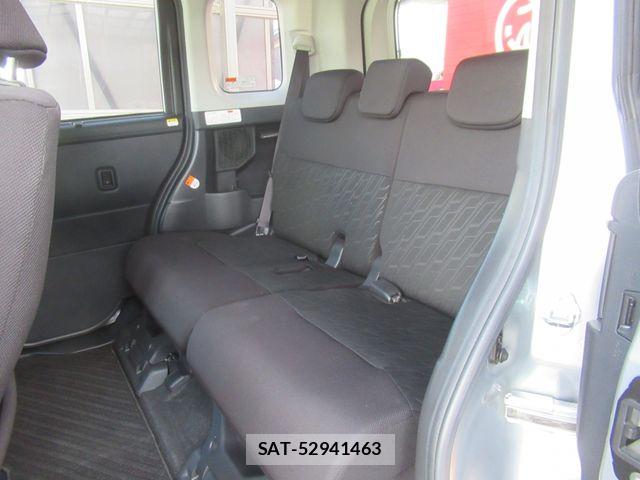 Toyota ROOMY 2018-08 8368402-7