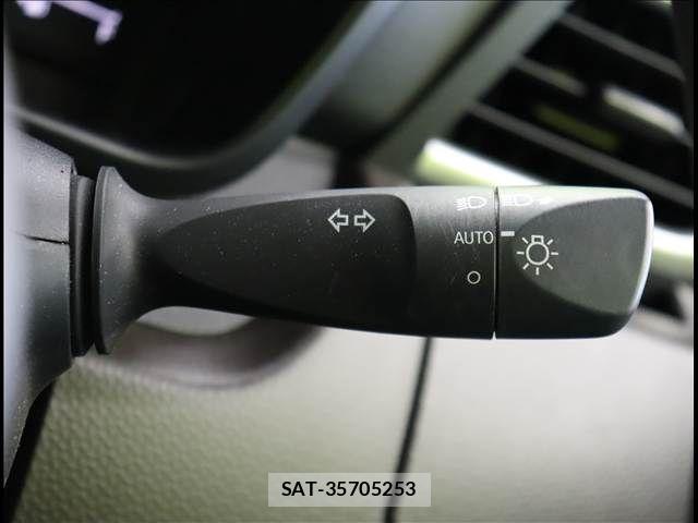 Toyota ROOMY 2022-05 8368393-27