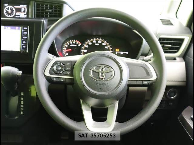 Toyota ROOMY 2022-05 8368393-6