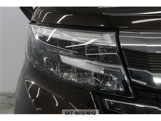 Toyota ROOMY 2021-01 8372132-11
