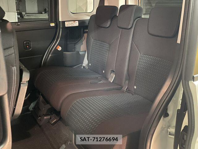 Toyota ROOMY 2026-05 8372128-17