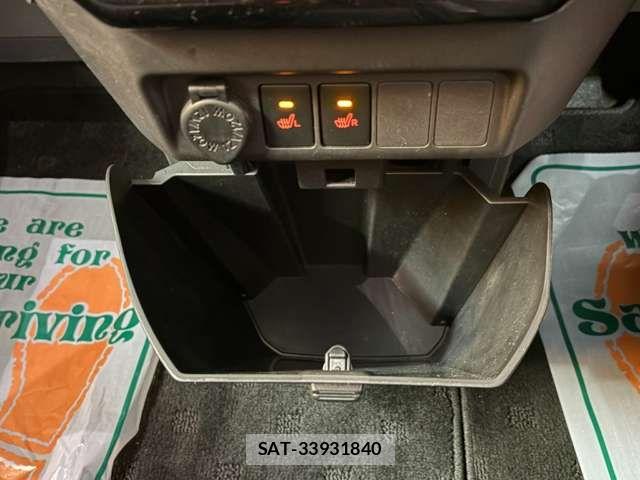 Toyota ROOMY 2022-01 8372129-9