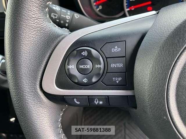 Toyota ROOMY 2022-09 8372130-8