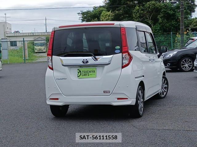 Toyota ROOMY 2019-07 8372127-1