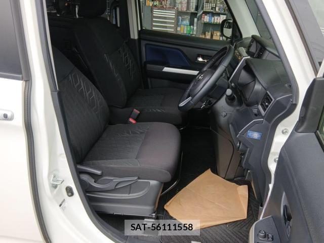 Toyota ROOMY 2019-07 8372127-20