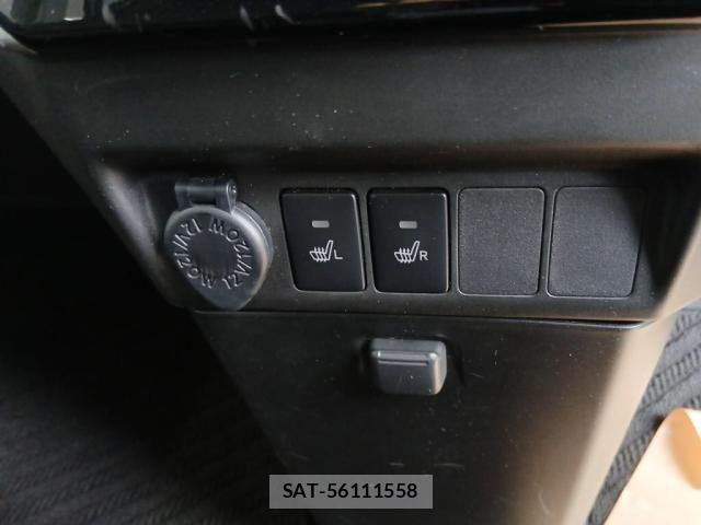 Toyota ROOMY 2019-07 8372127-22