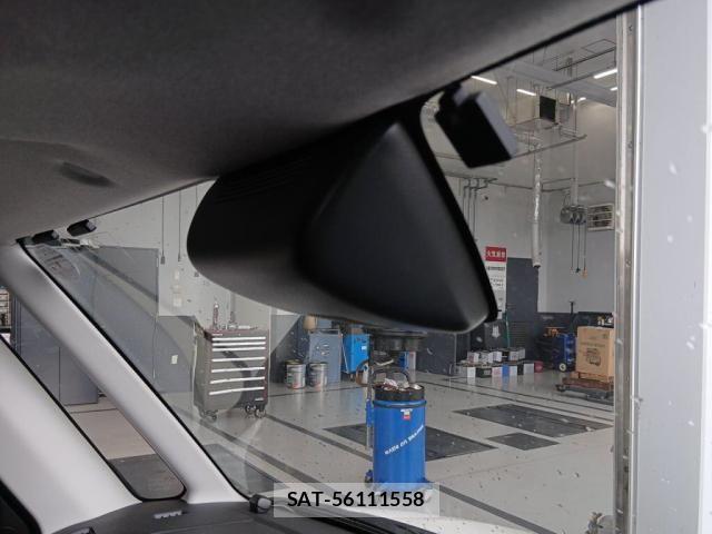 Toyota ROOMY 2019-07 8372127-23