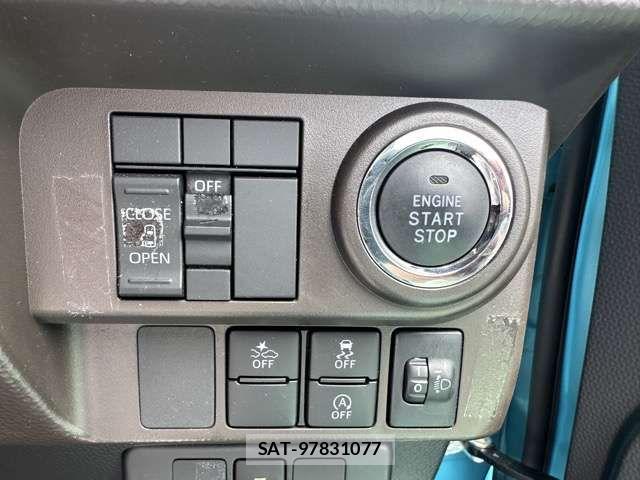 Toyota ROOMY 2022-06 8414731-11