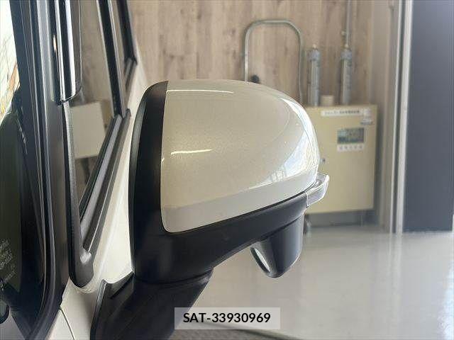 Toyota ROOMY 2017-03 8438804-21