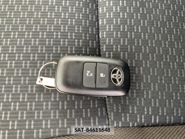 Toyota ROOMY 2021-04 8438809-21