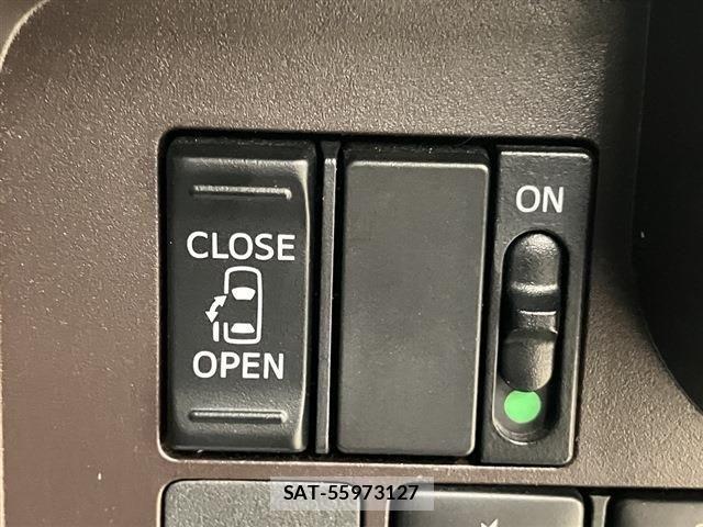 Toyota ROOMY 2017-06 8527111-11