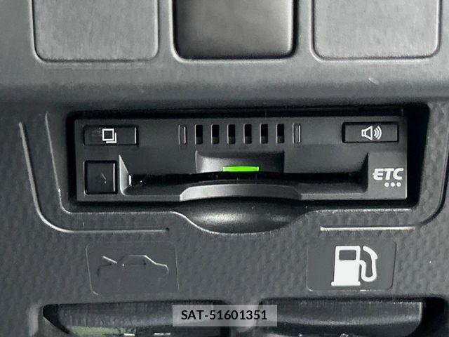 Toyota ROOMY 2019-10 8527090-10