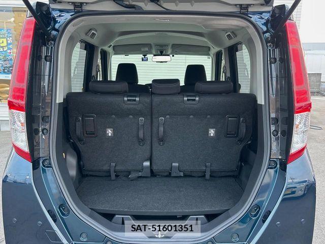 Toyota ROOMY 2019-10 8527090-13