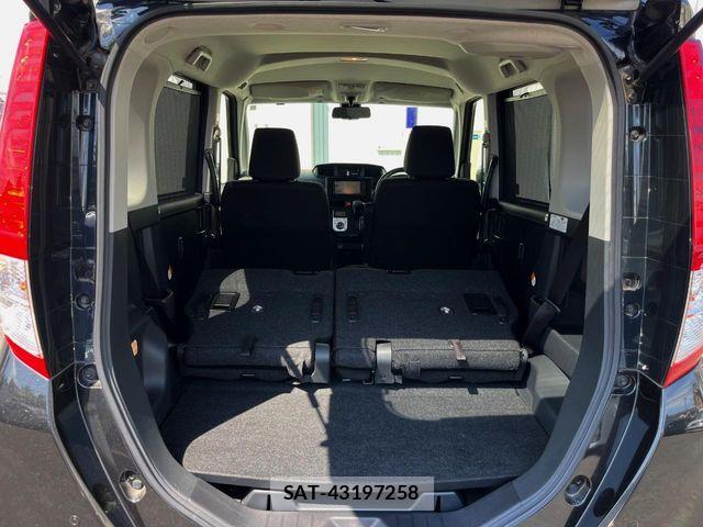Toyota ROOMY 2017-11 8527095-10