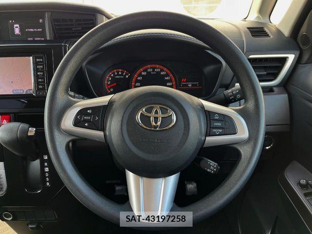 Toyota ROOMY 2017-11 8527095-11