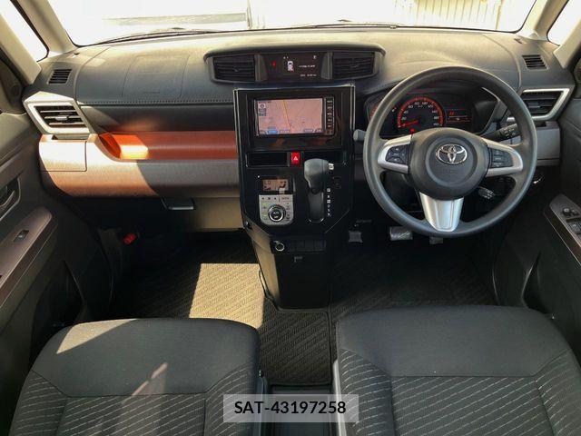 Toyota ROOMY 2017-11 8527095-1