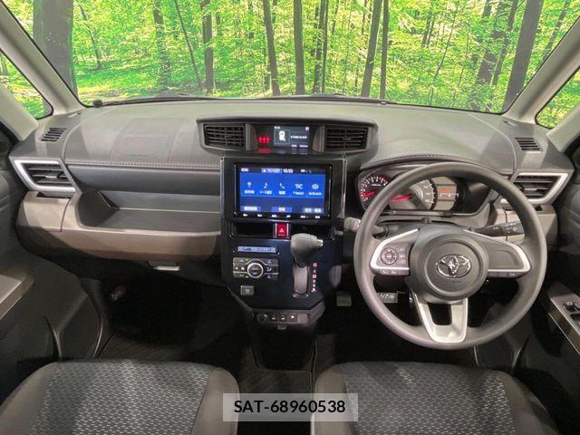 Toyota ROOMY 2022-03 8527083-1