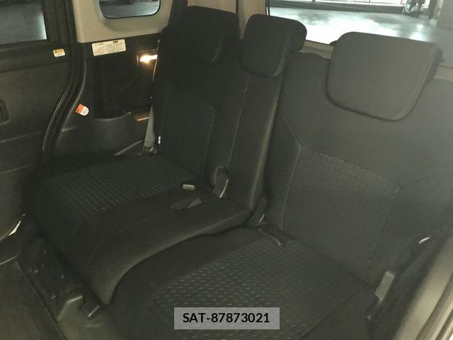 Toyota ROOMY 2022-03 8527071-9