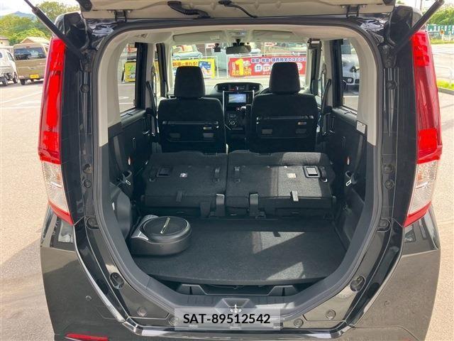 Toyota ROOMY 2018-02 8527103-15