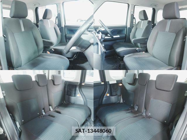Toyota ROOMY 2023-08 8527082-3