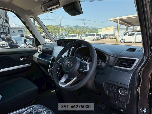 Toyota ROOMY 2026-05 8527048-17