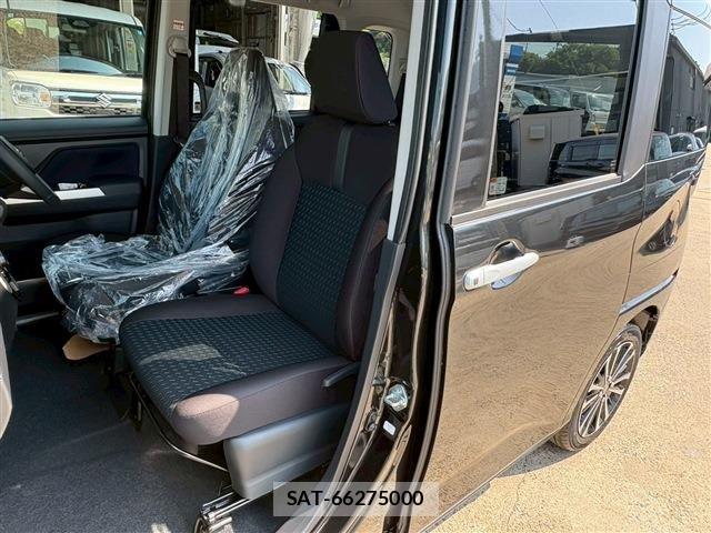 Toyota ROOMY 2026-05 8527048-4